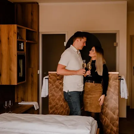 Weinzuhause Hotel-restaurant-vinothek