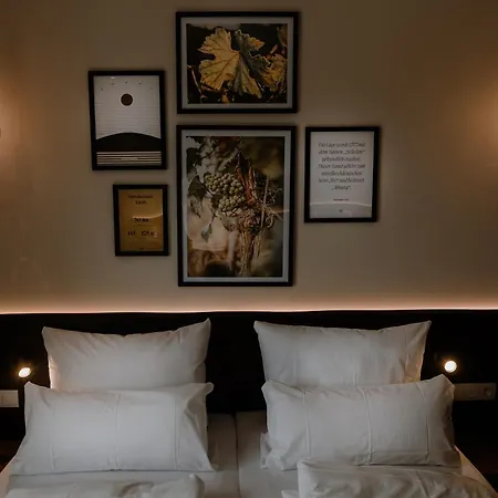 Hotel Weinzuhause Hotel-restaurant-vinothek