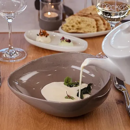 Weinzuhause Hotel-restaurant-vinothek 4* Mommenheim