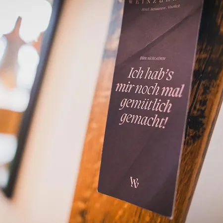 Weinzuhause Hotel-restaurant-vinothek ホテル Mommenheim