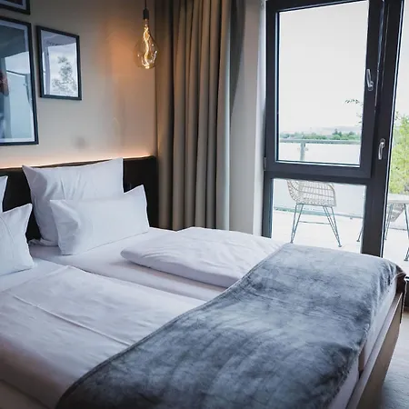 Weinzuhause Hotel-restaurant-vinothek