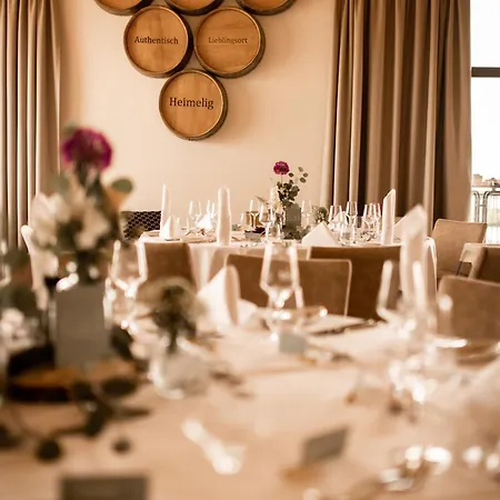 Weinzuhause Hotel-restaurant-vinothek Mommenheim