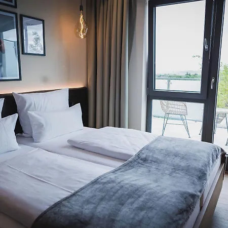 Szálloda Weinzuhause Hotel-restaurant-vinothek