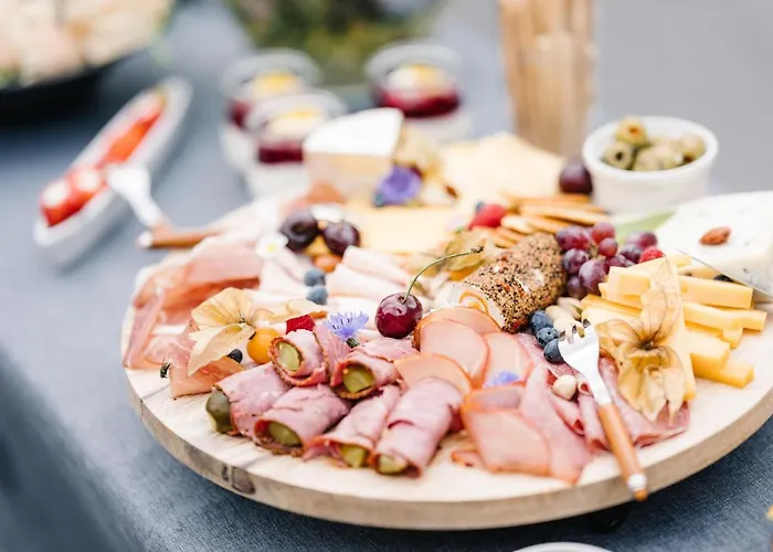 Weinzuhause Hotel-restaurant-vinothek 4*