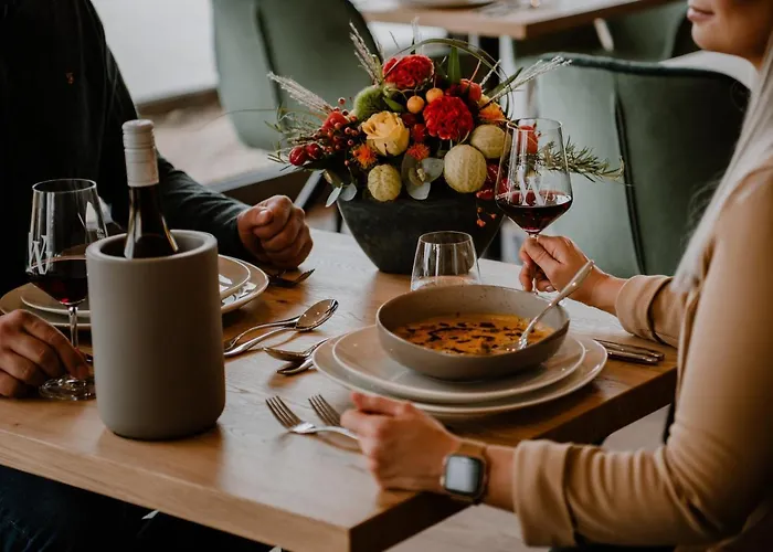 Weinzuhause Hotel-restaurant-vinothek