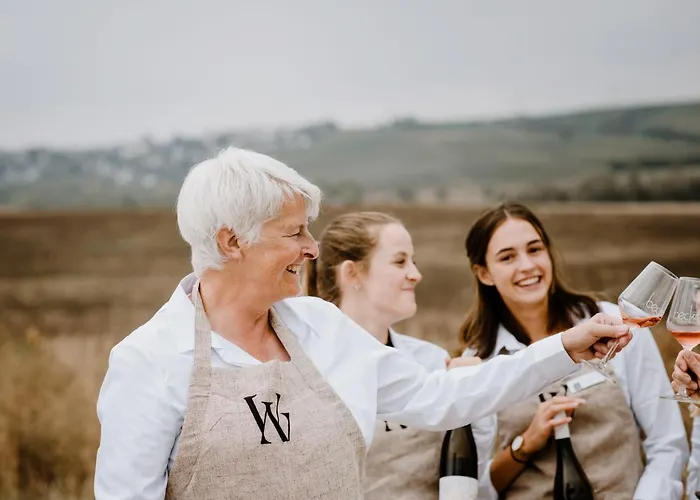 Weinzuhause Hotel-restaurant-vinothek