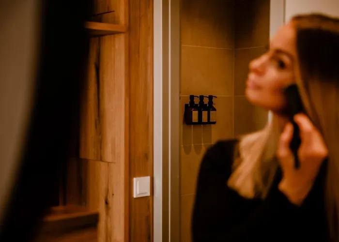 Weinzuhause Hotel-restaurant-vinothek Mommenheim