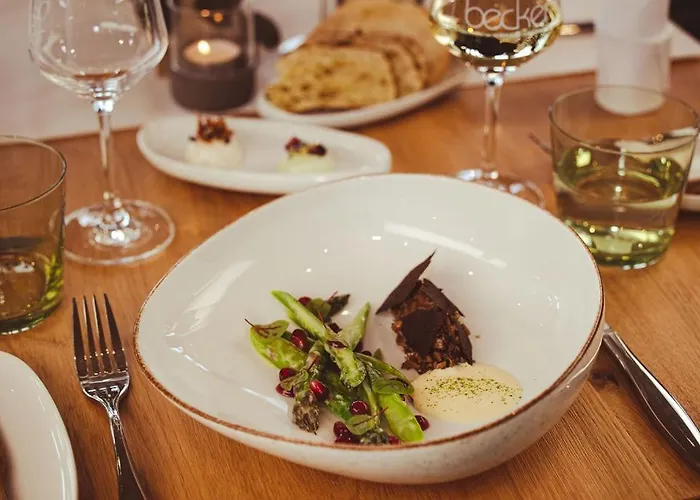 Weinzuhause Hotel-restaurant-vinothek 4*