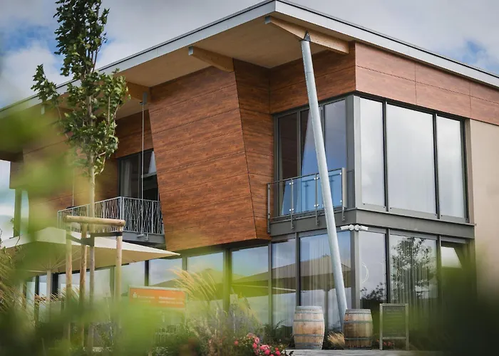 Hotel Weinzuhause Hotel-restaurant-vinothek Mommenheim