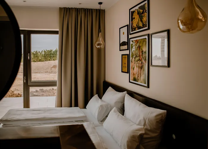 מלון Weinzuhause Hotel-restaurant-vinothek Mommenheim